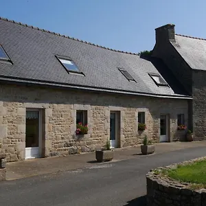 La Ferme Guibel Couette-café Plouzélambre