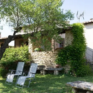 Provencale Face Au Luberon Villa